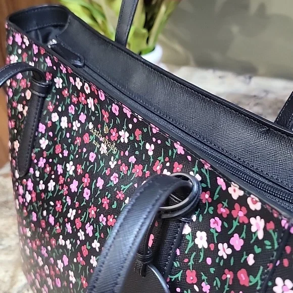 Kate Spade EUC LIKE NEW Schuyler Splendid Ditsy  Tote - Picture 7 of 9